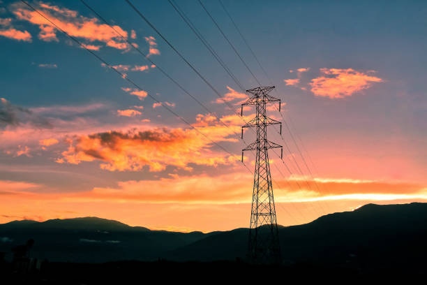 Diferențele dintre Lattice Tower și Monopol