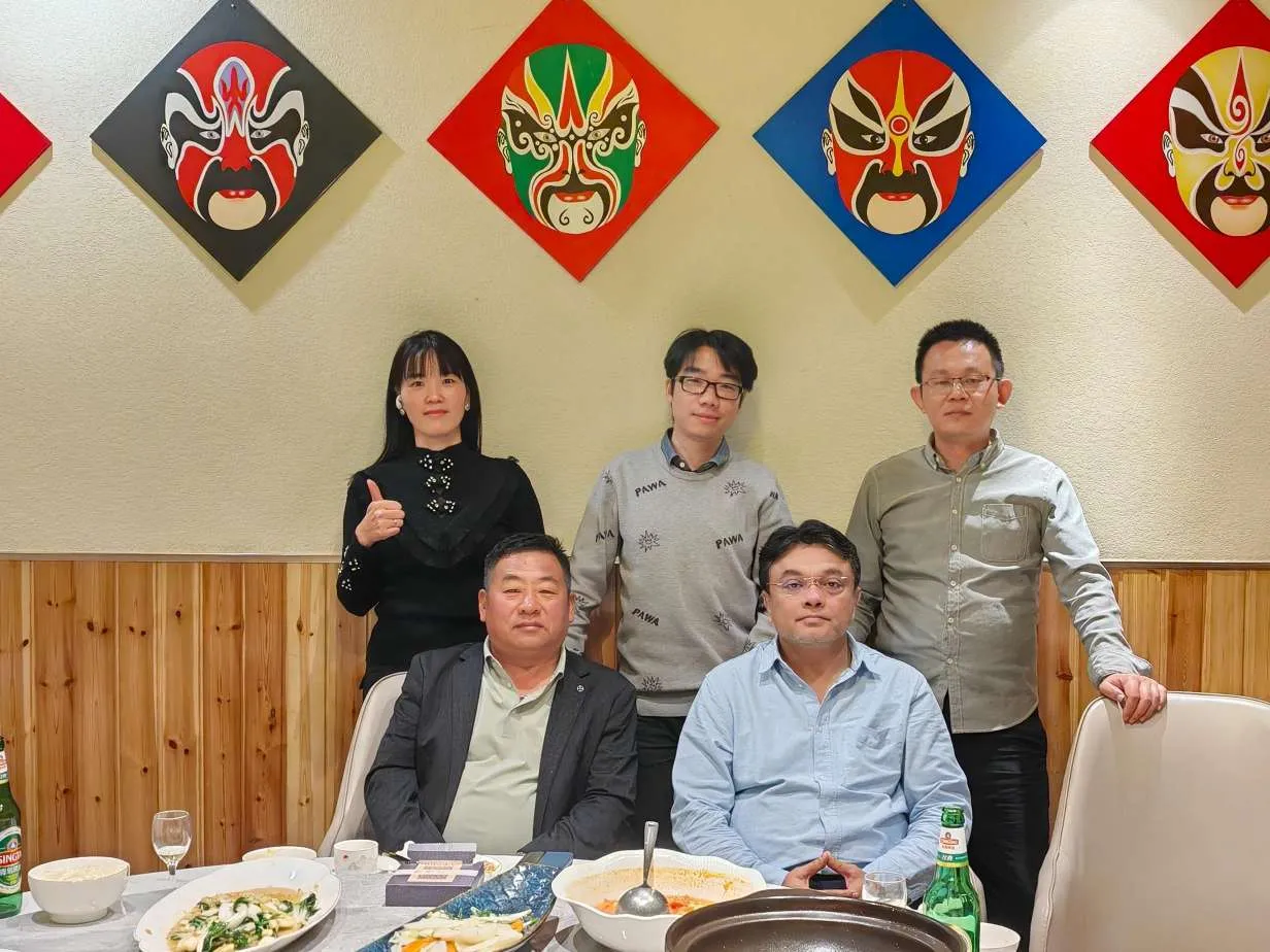 A fost o mare plăcere să îi urez bun venit în fabrică partenerilor noștri indieni